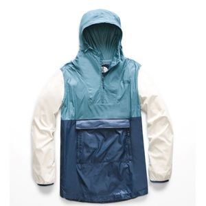 The North Face Fanorak 2.0 Women’s Windbreaker